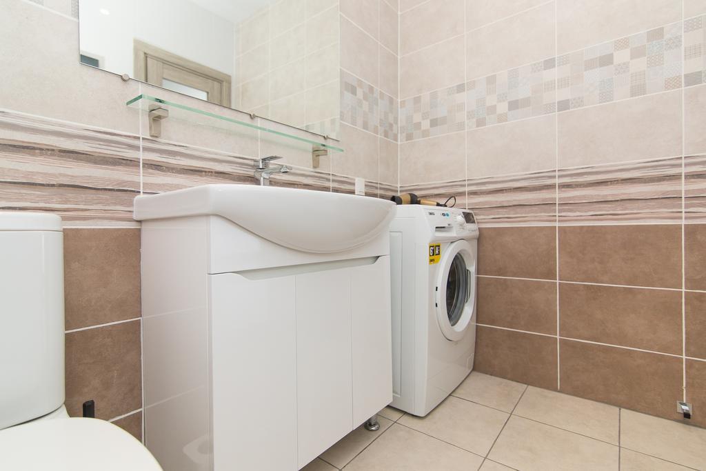 Vip Apartmen Apartment Sumy Exterior photo
